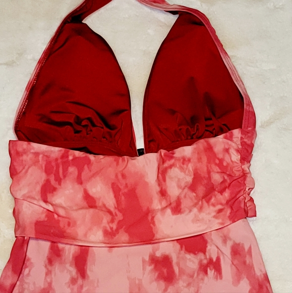 NWOT Contours by Coco Reef Tie dye one piece halter swimsuit. Size 10/34 D - Picture 3 of 7